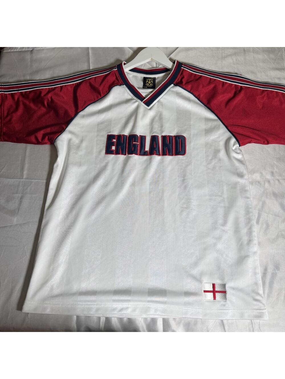 England Soccer Jersey World Soccer Large, Y2K, White and Red